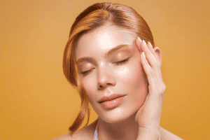 לשמור על עור פנים בריא - טיפים טבעיים לשמירה על הפיגורה מקמטים